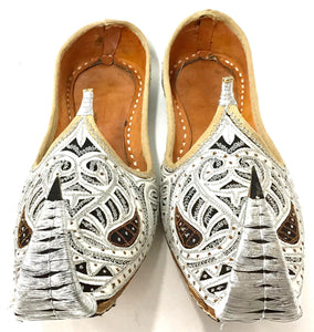Men’s Velvet Shoes With Beads Embroidery